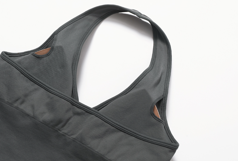 Soutien-gorge de sport respirant sans couture à col licou : Haut de fitness antichoc dos nu 8734
