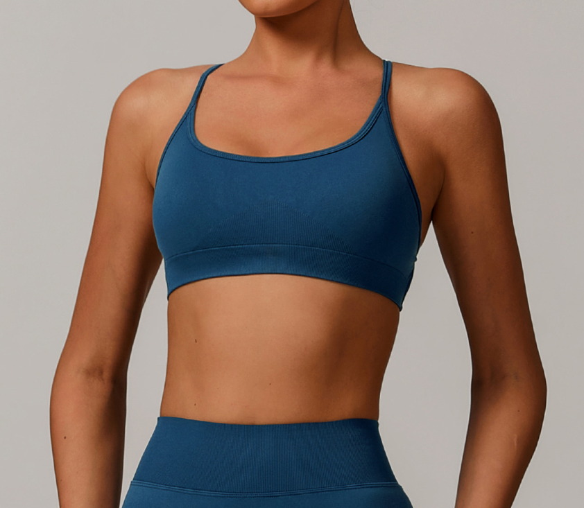 Seamless Yoga Sports Bra: Quick-Dry Activewear for Running & Fitness with Open-Back Detail7412