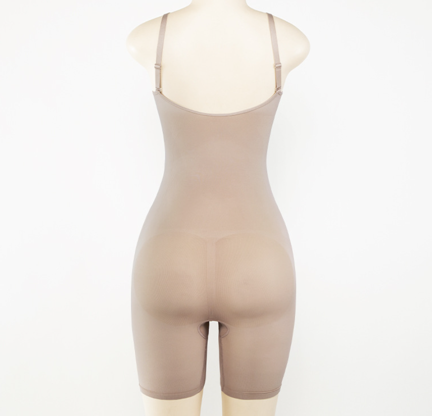 Combinaison gainante mi-cuisse sans coutures SK-Style Premium : Contrôle du ventre haute compression et rehaussement des fesses