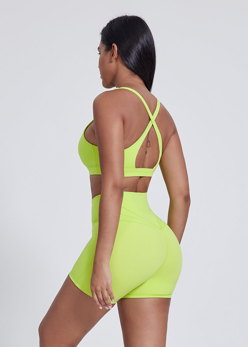Soutien-gorge de sport sans coutures effet seconde peau : brassière de yoga dos nu et haut de sport respirant pour la course à pied