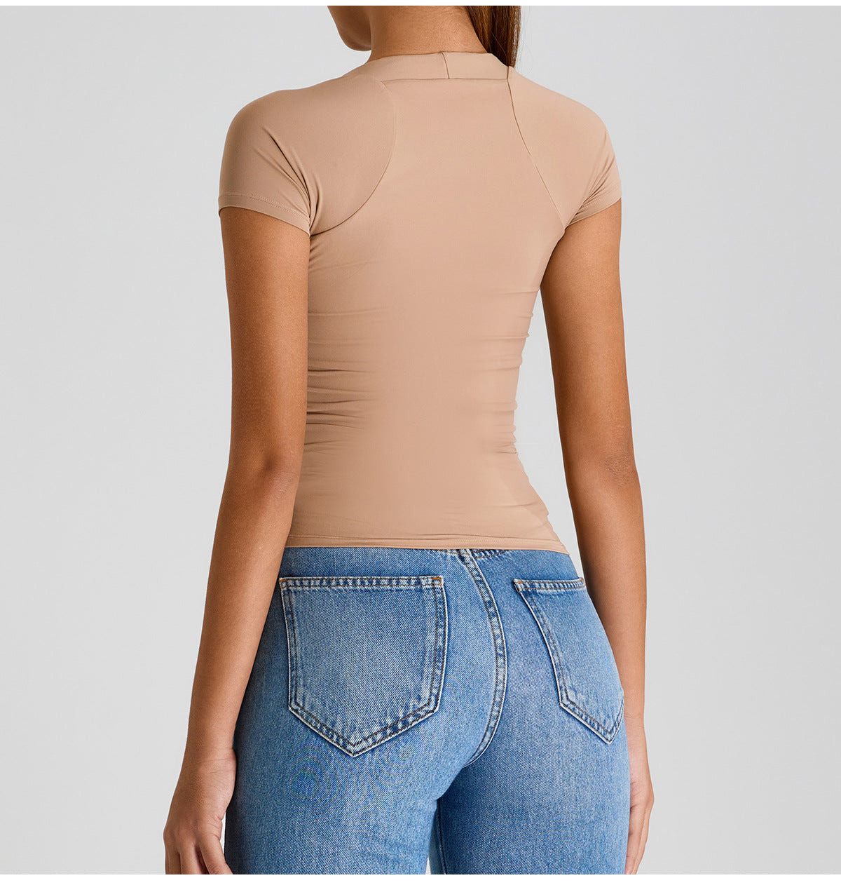 Seamless Square-Neck Shrug-Style Yoga T-Shirt: Slim-Fit Short Sleeve Activewear for Running & Gym