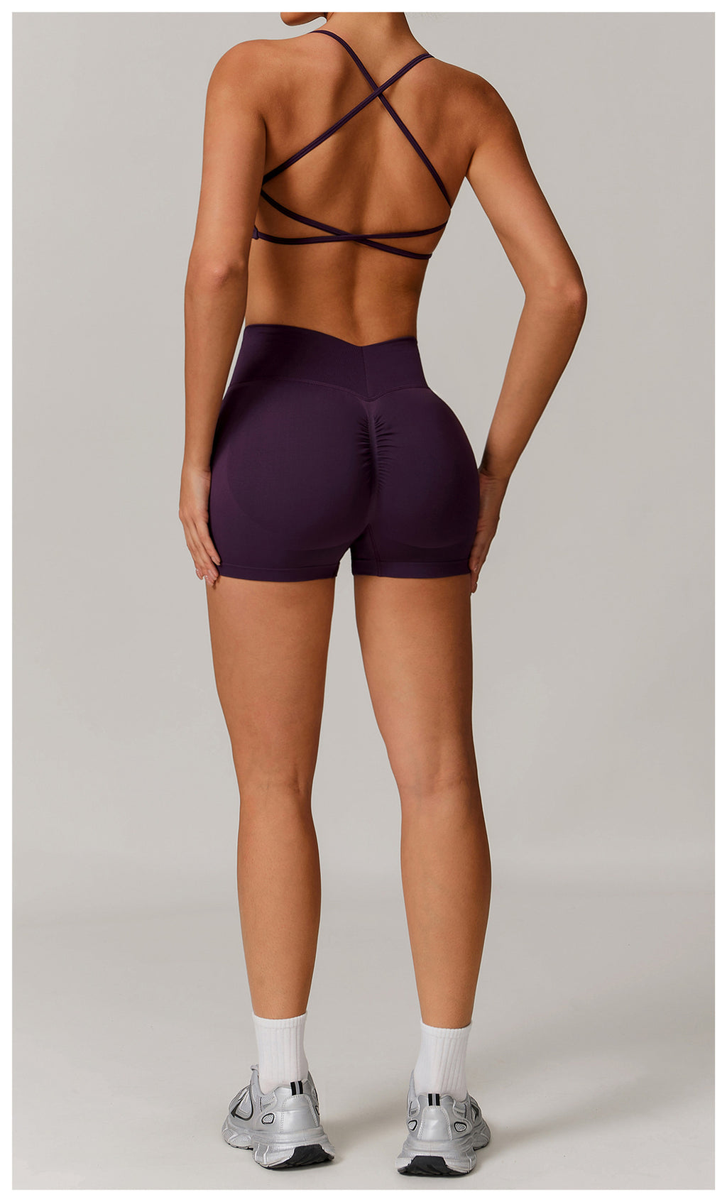 Ensemble de yoga sans coutures à dos ouvert : Vêtements de sport ajustés à séchage rapide pour la course à pied et le fitness 5284
