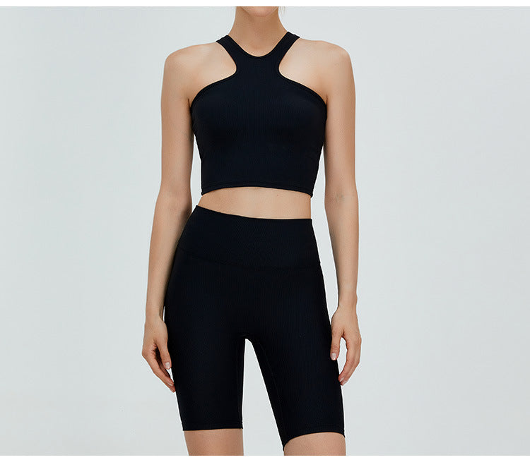Soutien-gorge de sport sans coutures à dos nu : Débardeur court de yoga et haut de fitness ajusté
