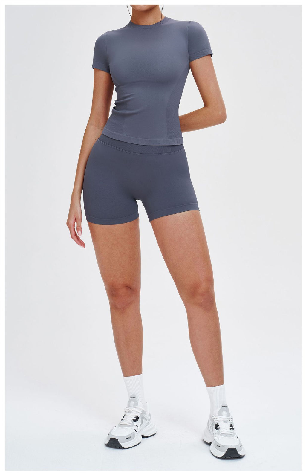 Ensemble de yoga sans coutures à col rond : Tenue de sport confortable pour la course en extérieur et le fitness 5734