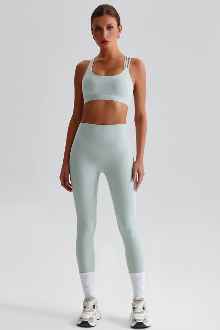 Ensemble de yoga brossé effet seconde peau : Soutien-gorge de sport dos nu et Leggings de sport taille haute gainants
