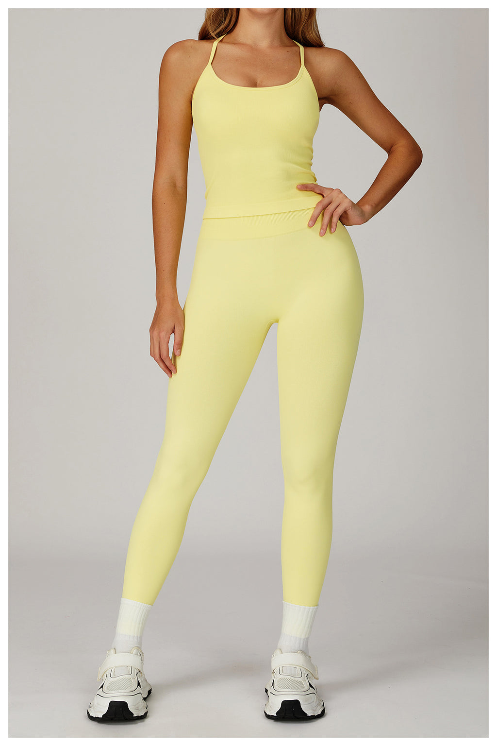 Legging de yoga taille haute sans couture : Vêtement de sport galbant et gainant pour la course en extérieur 2553