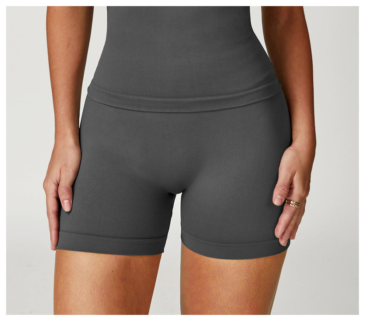 Seamless High-Waisted Yoga Shorts: Booty-Lifting Quick-Dry Activewear for Summer Fitness 5563