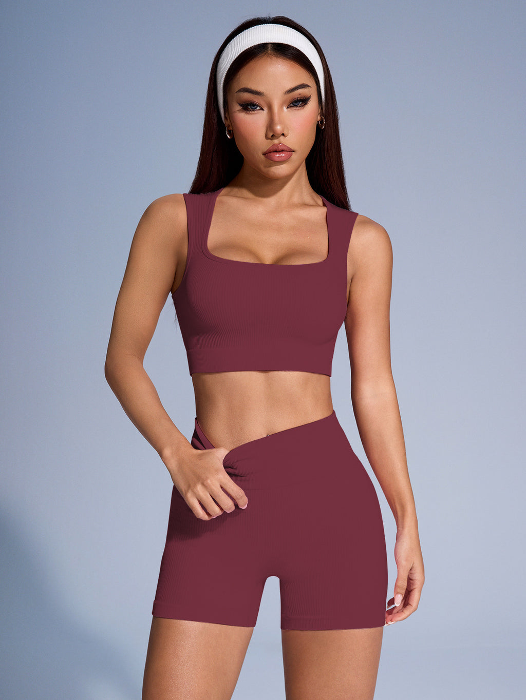 Women's Seamless Yoga Workout Set, Sleeveless Sports Top & Peach Booty Lifting Shorts for Running & Fitness