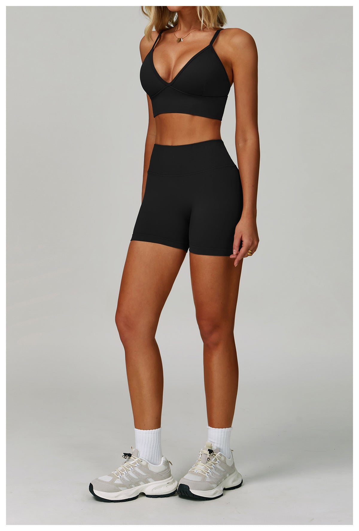 Seamless V-Waist Yoga Shorts: Slim-Fit Quick-Dry Activewear & Gym Biker Shorts 4725