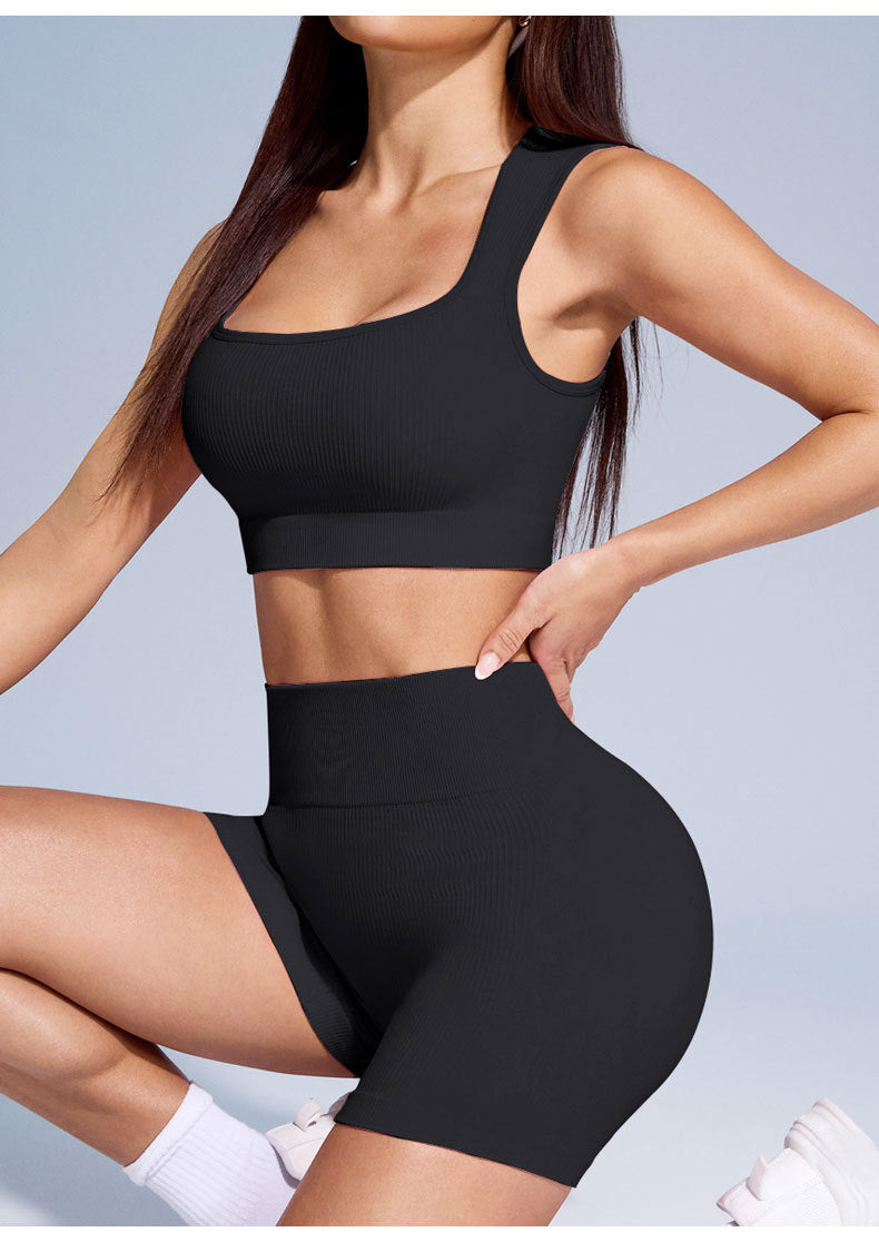 Women's Seamless Yoga Workout Set, Sleeveless Sports Top & Peach Booty Lifting Shorts for Running & Fitness