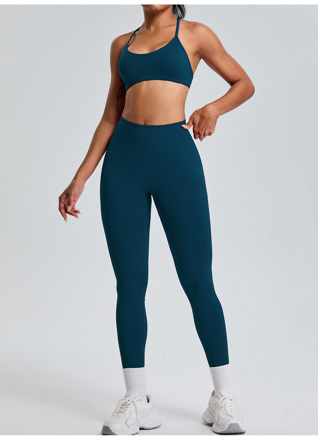 Seamless Yoga Cami Sports Bra: Open-Back Workout Tank Top & Quick-Dry Fitness Bralette