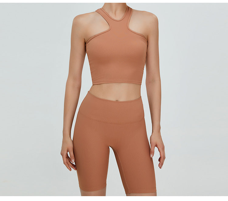 Soutien-gorge de sport sans coutures à dos nu : Débardeur court de yoga et haut de fitness ajusté