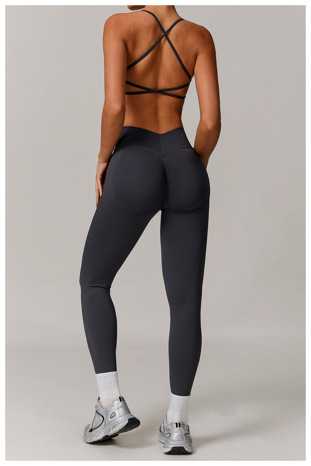 Ensemble de yoga sans coutures à dos ouvert : Vêtements de sport ajustés à séchage rapide pour la course à pied et le fitness 5284