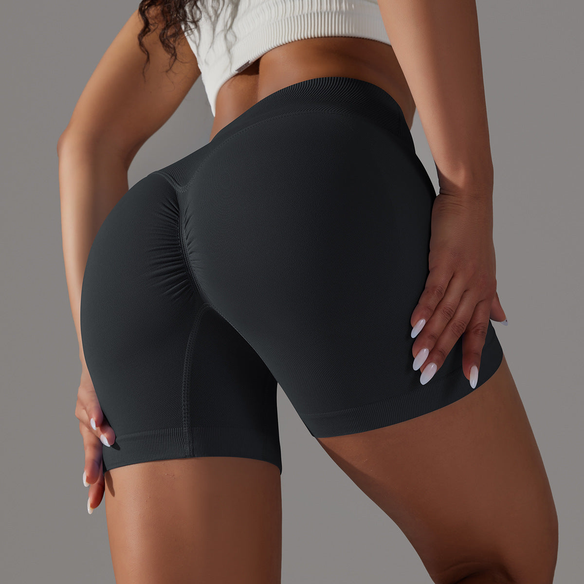 Short de yoga sans couture taille haute en V : Short push-up fessier rehaussé et short de course en maille respirante 3"