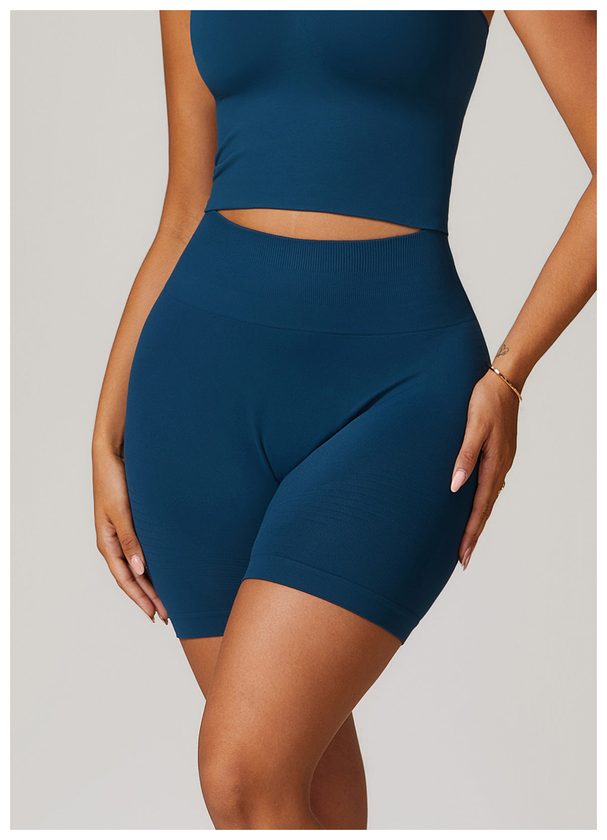 Short de yoga taille haute sans couture : Short cycliste de fitness gainant et push-up pour fesses 5475