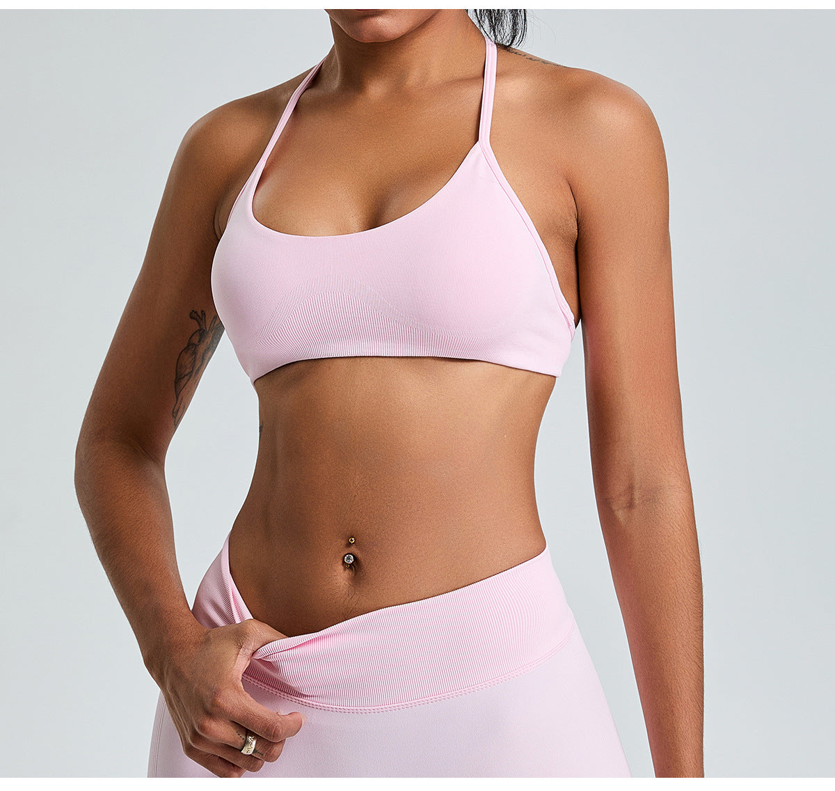 Seamless Yoga Cami Sports Bra: Open-Back Workout Tank Top & Quick-Dry Fitness Bralette