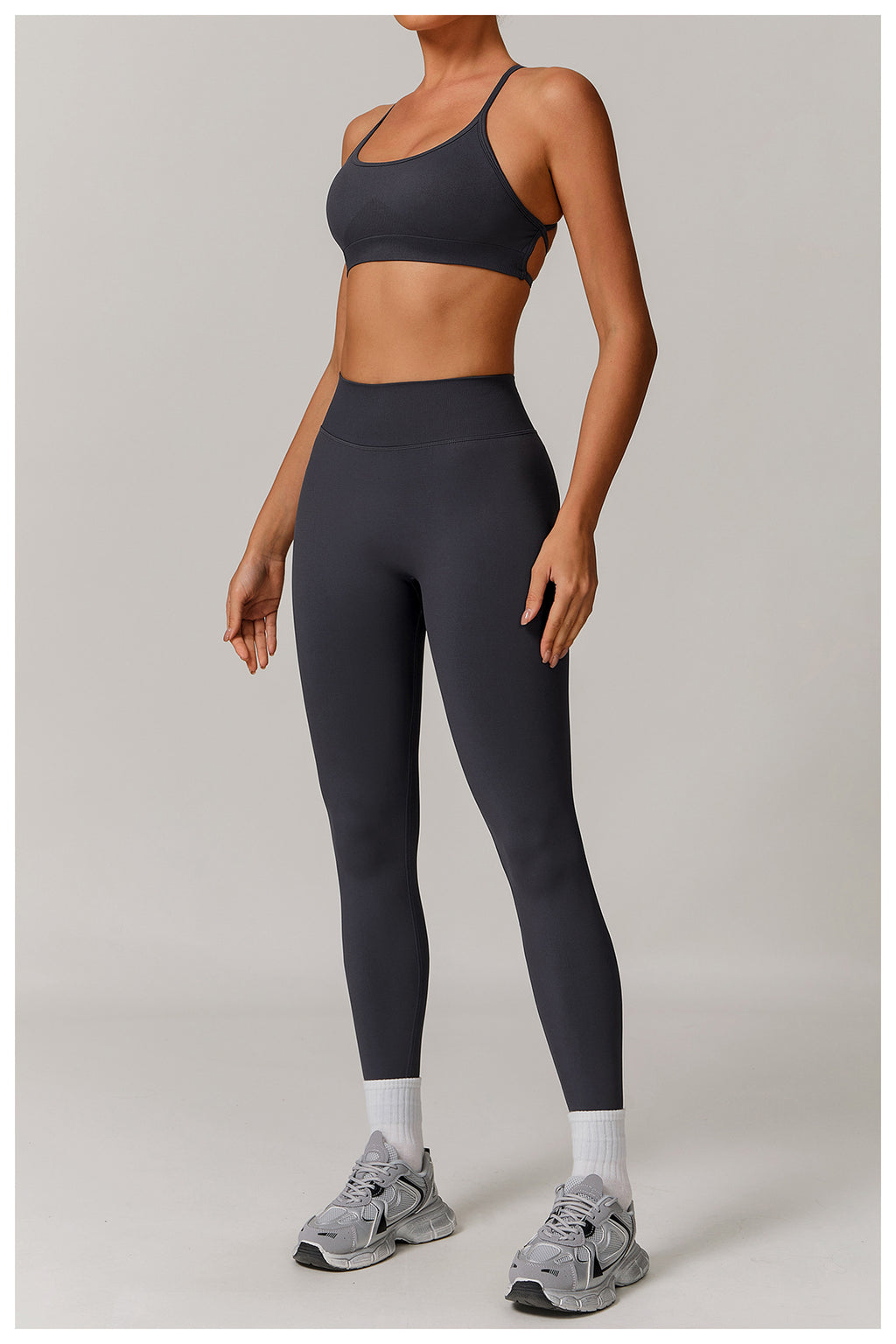 Ensemble de yoga sans coutures à dos ouvert : Vêtements de sport ajustés à séchage rapide pour la course à pied et le fitness 5284