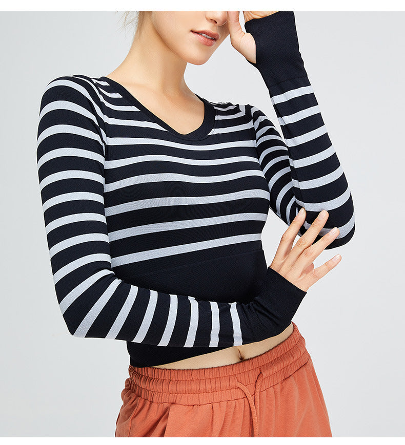 Nude-Feel Color-Block Yoga Long Sleeve: Breathable Cropped Workout Top & Slim-Fit Fitness Tee
