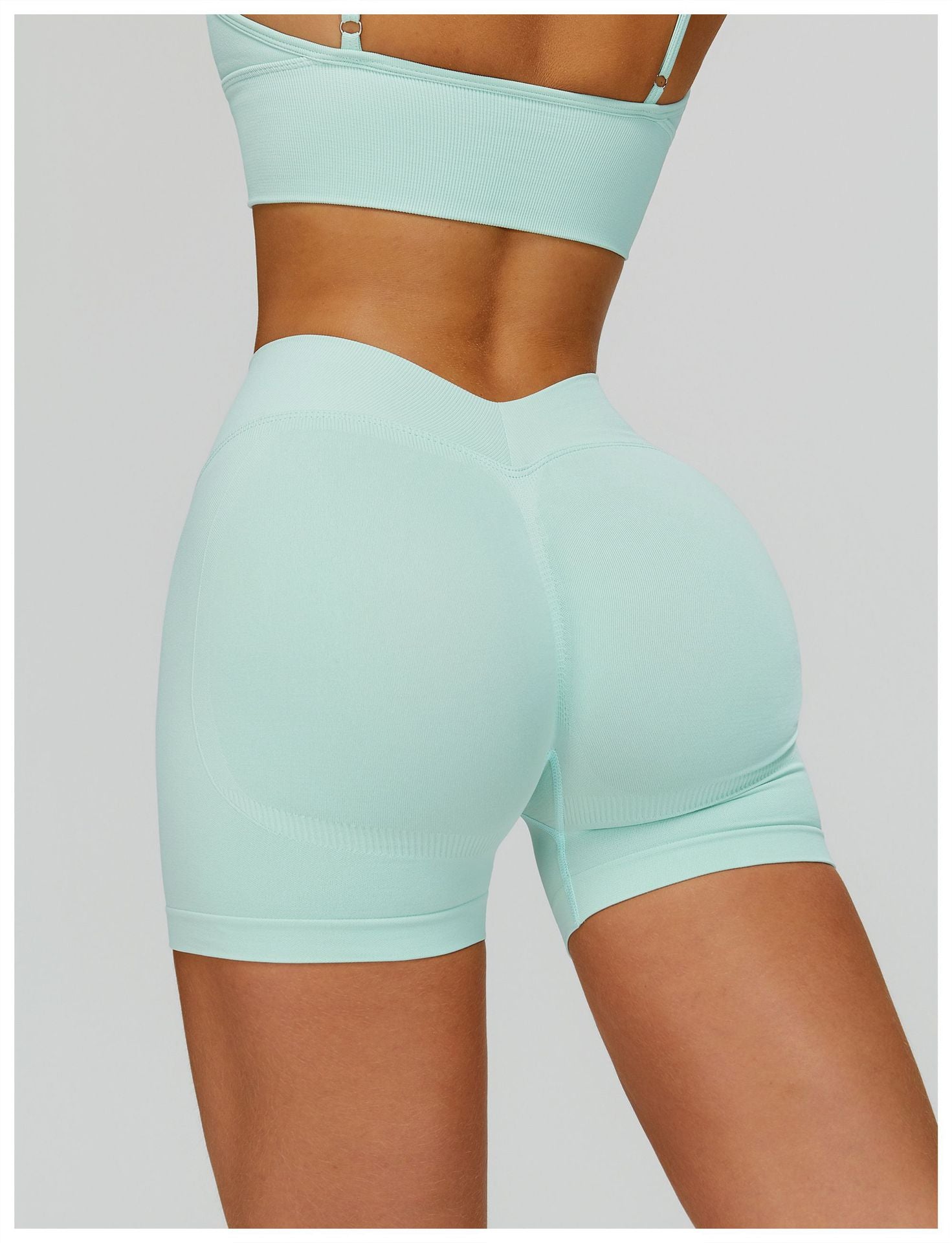 Seamless V-Waist Yoga Shorts: Slim-Fit Quick-Dry Activewear & Gym Biker Shorts 4725