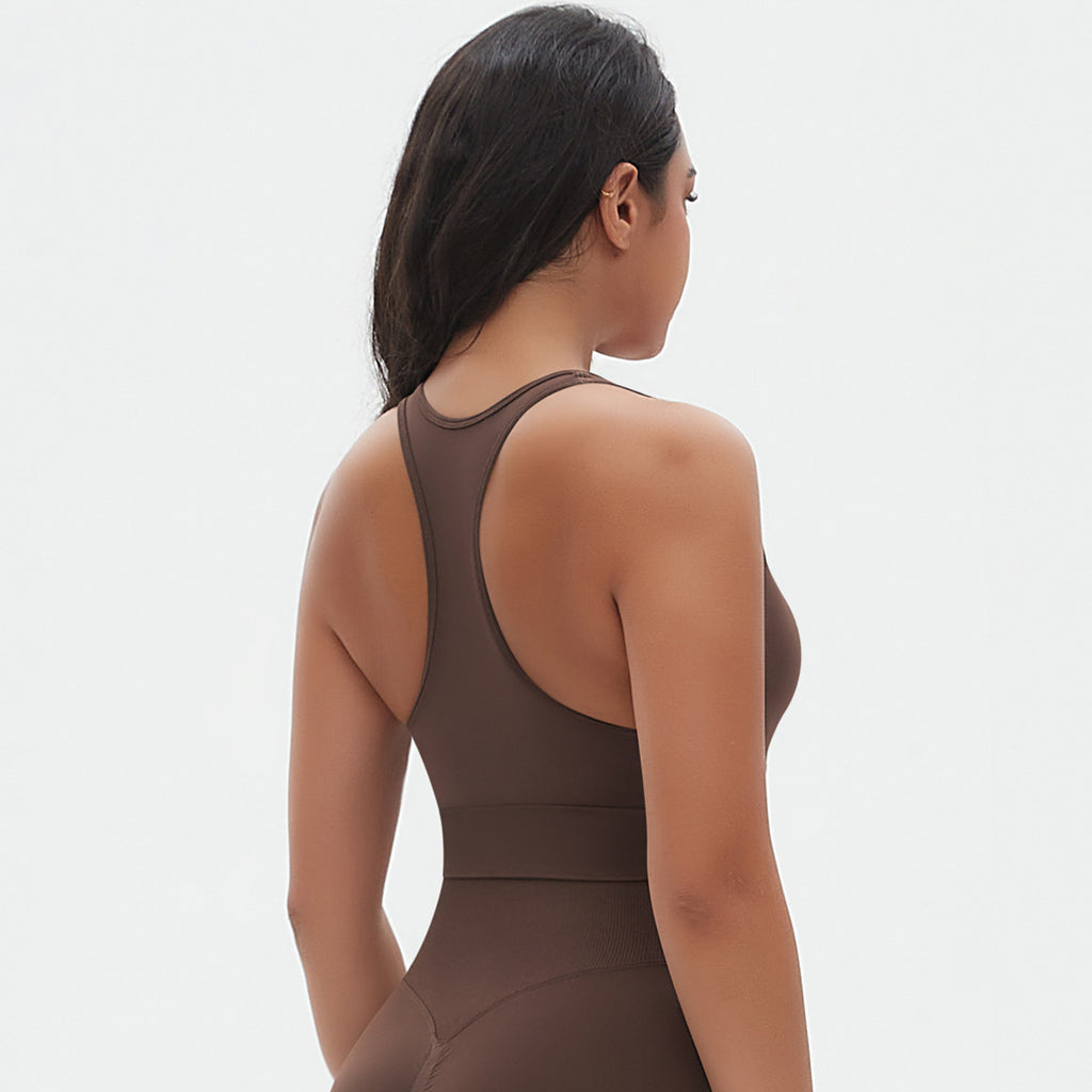 Seamless Criss-Cross Back Sports Bra: Sexy Strappy Yoga Bralette & High-Stretch Solid Color Fitness Running Top