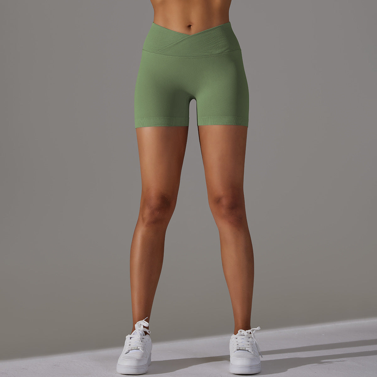 Short de yoga sans couture taille haute en V : Short push-up fessier rehaussé et short de course en maille respirante 3"