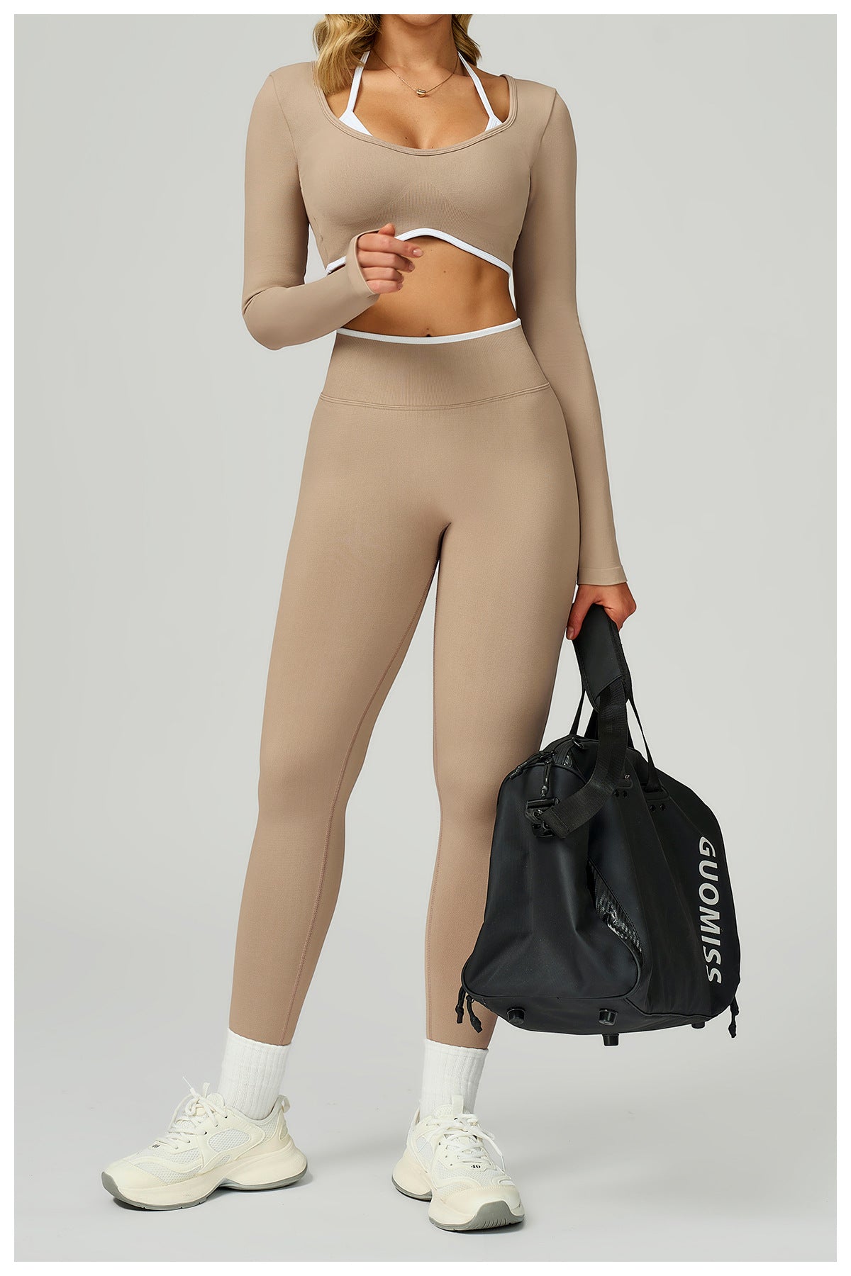 Ensemble de yoga bicolore sans coutures : Dos découpé et vêtement de sport taille haute pour la course en extérieur 5478