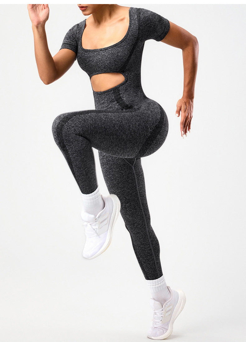 Combinaison de yoga à manches courtes dos nu brossée color block pour femmes, coupe ajustée, contrôle du ventre et lifting des fesses, pantalon d'entraînement une pièce pour la course en extérieur
