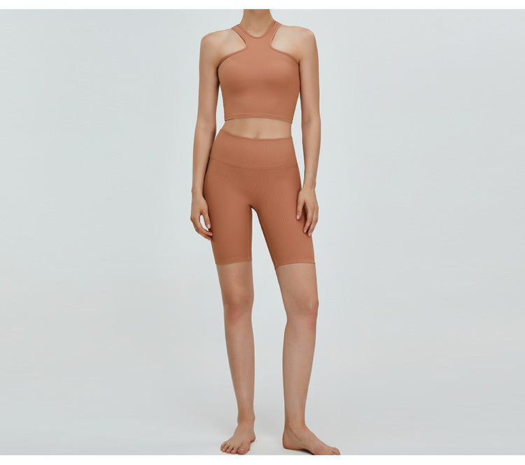 Soutien-gorge de sport sans coutures à dos nu : Débardeur court de yoga et haut de fitness ajusté