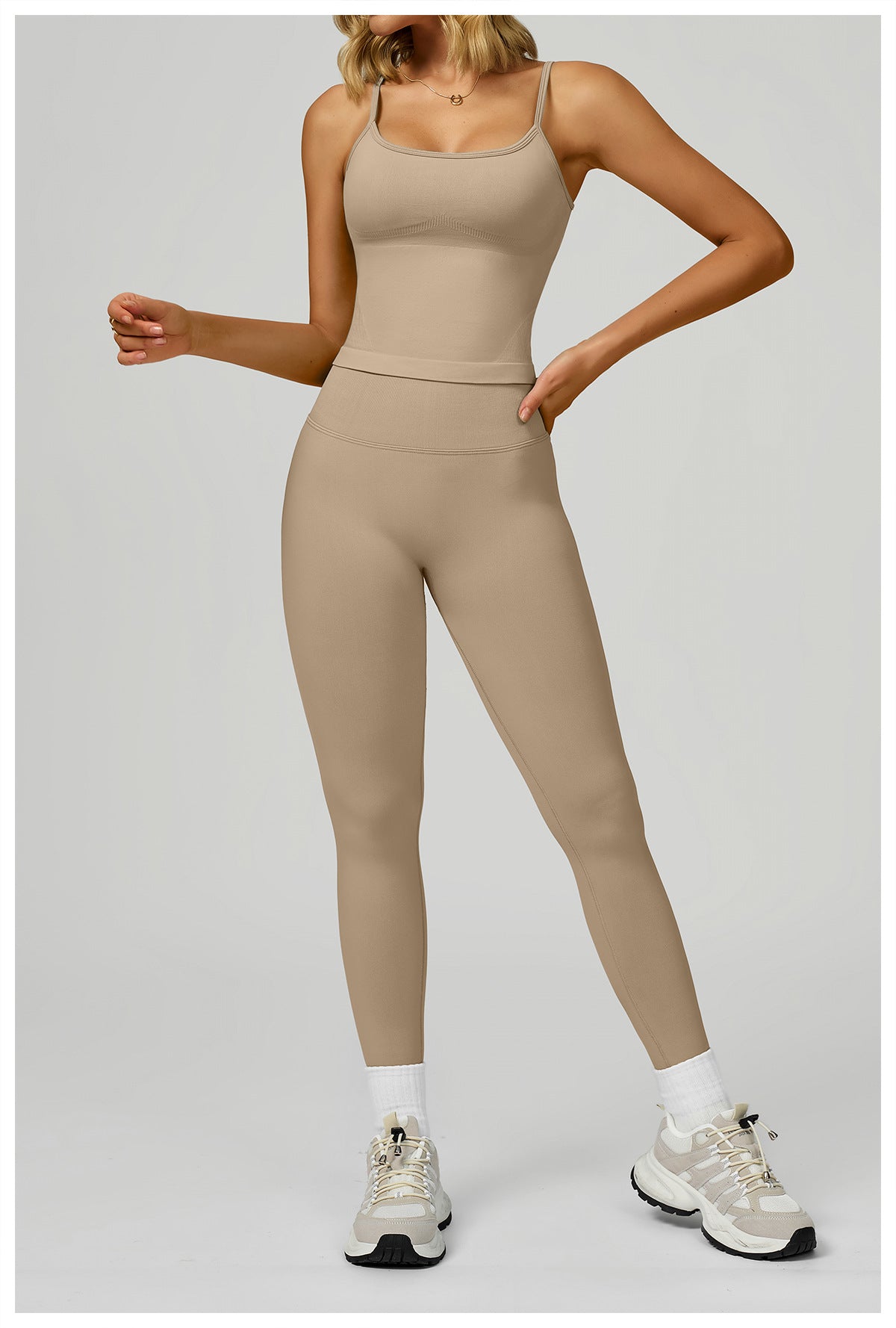 Ensemble de yoga bicolore sans coutures : Dos découpé et vêtement de sport taille haute pour la course en extérieur 5478