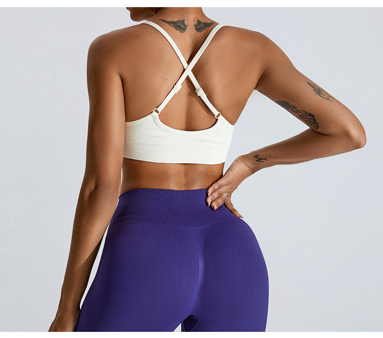 Seamless Criss-Cross Back Sports Bra: High-Elasticity Yoga Tank Top & Running Workout Bralette