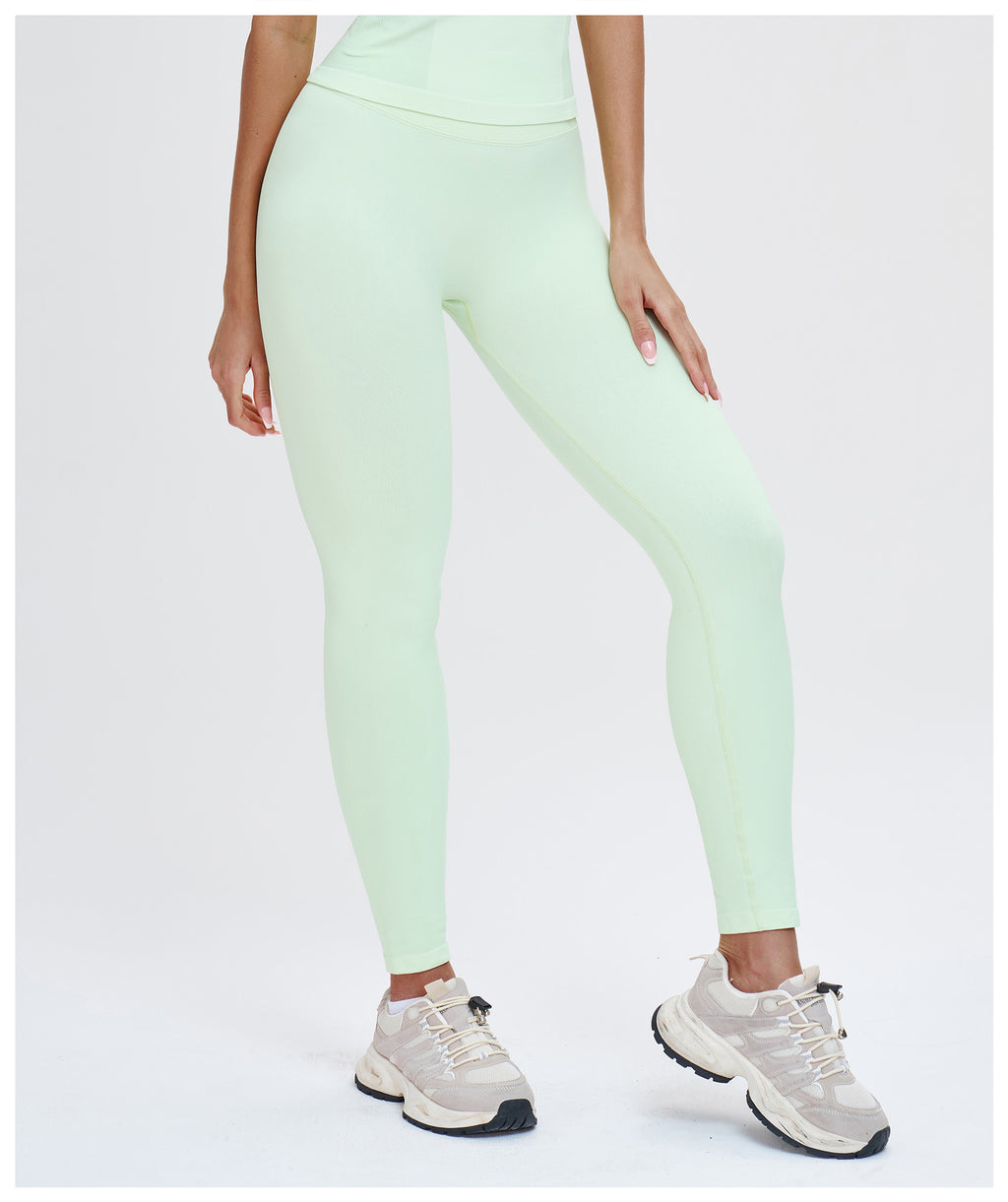 Legging de yoga rehausseur de fessier sans couture : Vêtement de sport taille haute gainant pour la course et le fitness 4524 (copie)
