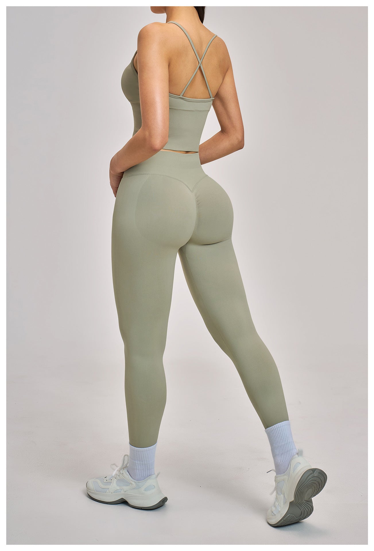 Seamless Racerback Yoga Set: High-Stretch Slim-Fit Activewear for Running & Fitness 5344