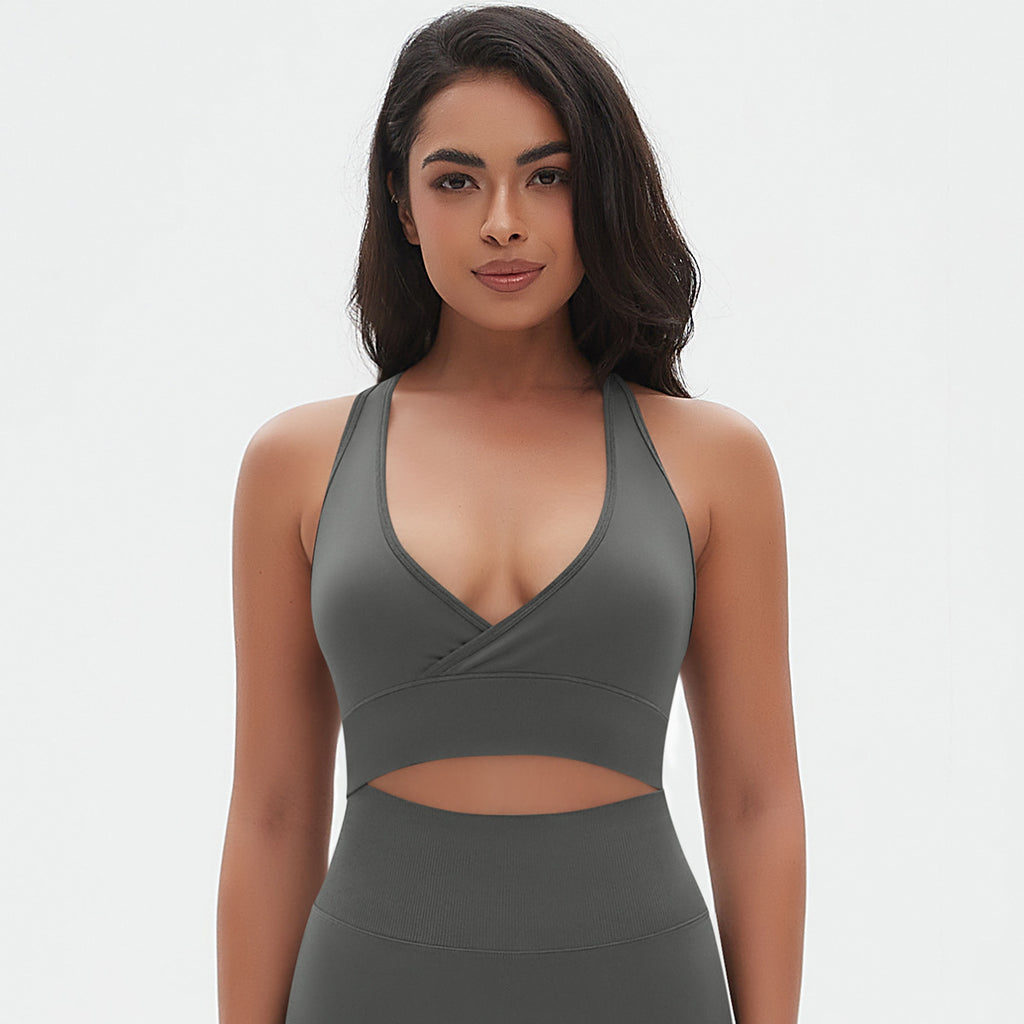Seamless Criss-Cross Back Sports Bra: Sexy Strappy Yoga Bralette & High-Stretch Solid Color Fitness Running Top